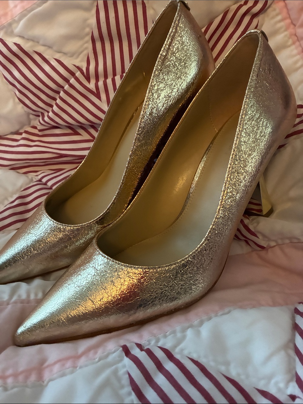 Michael Kors NWT Gold Heels Sz 7